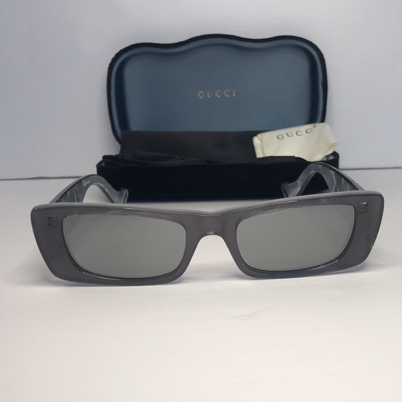 Authentic💯- 🔥🔥 - New - Gucci Eyewear GG0516S 002 rectangular-frame sunglasses - Picture 3 of 15